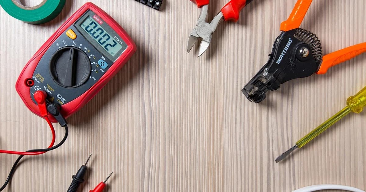 Currículo para eletricista: serviços, NR-10 e manutenção